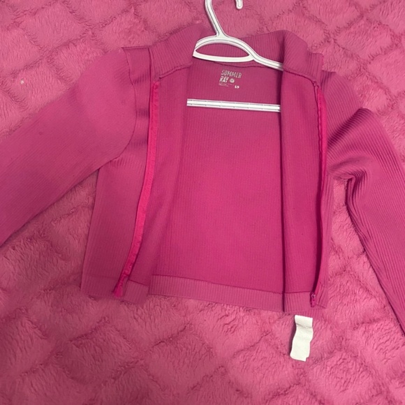 Pink crop top zip up - Picture 5 of 5